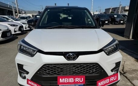 Toyota Raize I, 2022 год, 1 520 000 рублей, 3 фотография