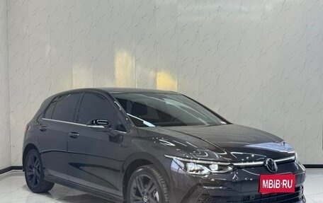 Volkswagen Golf VIII, 2023 год, 1 710 000 рублей, 1 фотография