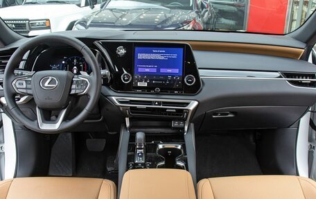 Lexus RX IV рестайлинг, 2025 год, 8 490 000 рублей, 10 фотография