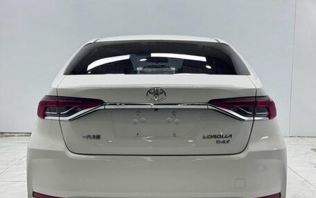 Toyota Corolla, 2022 год, 1 260 000 рублей, 5 фотография