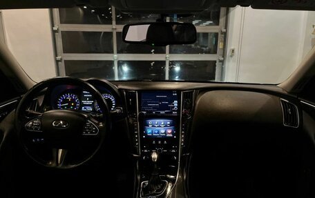 Infiniti Q50 I рестайлинг, 2015 год, 1 415 000 рублей, 9 фотография