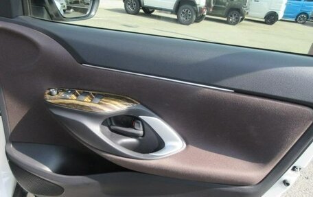 Toyota Yaris Cross, 2022 год, 1 830 000 рублей, 15 фотография