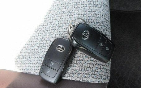 Toyota Yaris Cross, 2022 год, 1 830 000 рублей, 16 фотография