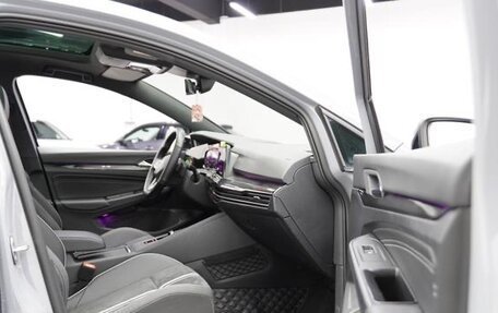 Volkswagen Golf VIII, 2022 год, 1 536 000 рублей, 9 фотография