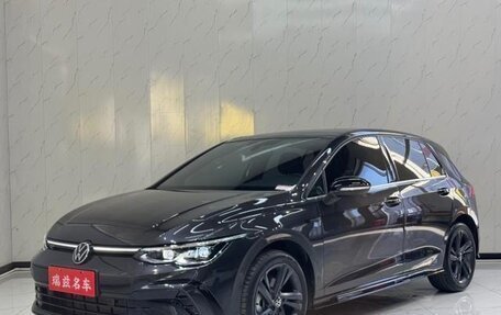 Volkswagen Golf VIII, 2023 год, 1 710 000 рублей, 3 фотография