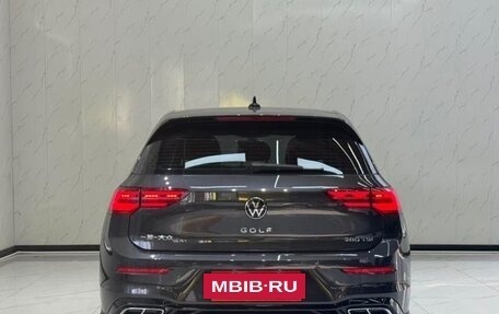 Volkswagen Golf VIII, 2023 год, 1 710 000 рублей, 5 фотография