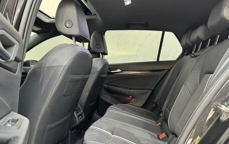 Volkswagen Golf VIII, 2023 год, 1 710 000 рублей, 15 фотография