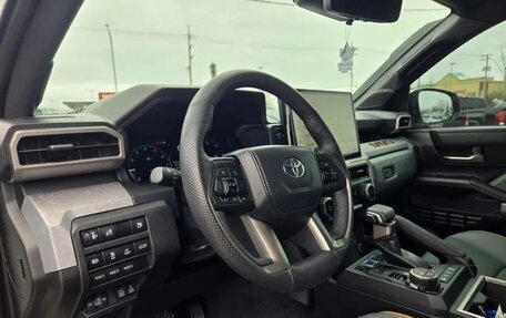 Toyota Tacoma, 2024 год, 7 621 000 рублей, 6 фотография