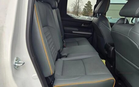 Toyota Tacoma, 2024 год, 7 621 000 рублей, 19 фотография