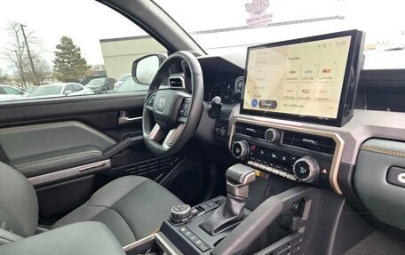 Toyota Tacoma, 2024 год, 7 621 000 рублей, 9 фотография