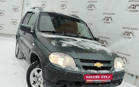 Chevrolet Niva I рестайлинг, 2018 год, 749 000 рублей, 4 фотография