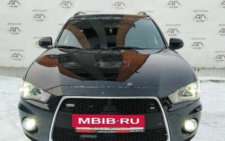 Mitsubishi Outlander III рестайлинг 3, 2011 год, 1 065 000 рублей, 5 фотография