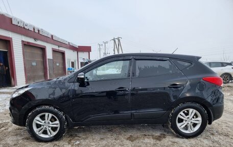 Hyundai ix35 I рестайлинг, 2013 год, 1 030 000 рублей, 2 фотография