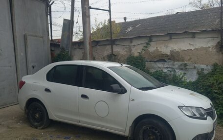 Renault Logan II, 2014 год, 500 000 рублей, 4 фотография