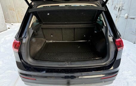 Volkswagen Tiguan II, 2017 год, 2 590 000 рублей, 7 фотография