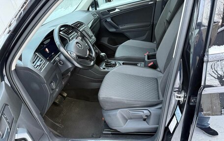 Volkswagen Tiguan II, 2017 год, 2 590 000 рублей, 8 фотография