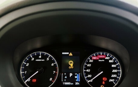 Mitsubishi Outlander III рестайлинг 3, 2019 год, 2 200 000 рублей, 12 фотография