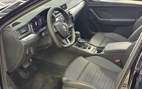 Skoda Superb III рестайлинг, 2025 год, 2 100 000 рублей, 4 фотография