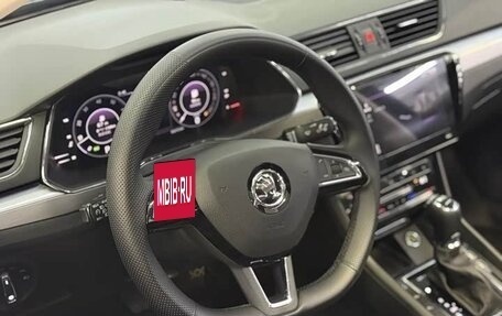 Skoda Superb III рестайлинг, 2025 год, 2 100 000 рублей, 7 фотография