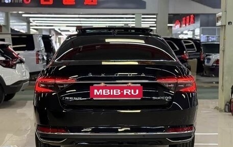 Skoda Superb III рестайлинг, 2025 год, 2 100 000 рублей, 16 фотография