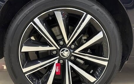 Skoda Superb III рестайлинг, 2025 год, 2 100 000 рублей, 21 фотография