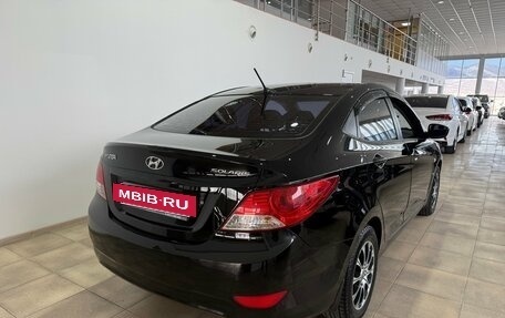 Hyundai Solaris II рестайлинг, 2012 год, 950 000 рублей, 4 фотография