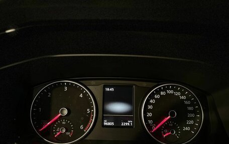 Volkswagen Multivan T6 рестайлинг, 2018 год, 4 150 000 рублей, 11 фотография