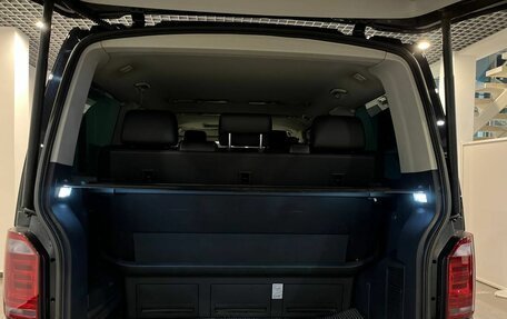 Volkswagen Multivan T6 рестайлинг, 2018 год, 4 150 000 рублей, 16 фотография