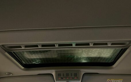 Volkswagen Multivan T6 рестайлинг, 2018 год, 4 150 000 рублей, 26 фотография