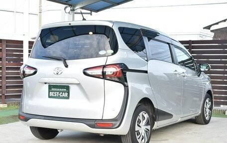 Toyota Sienta II, 2018 год, 1 275 000 рублей, 5 фотография