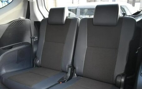 Toyota Sienta II, 2018 год, 1 275 000 рублей, 17 фотография