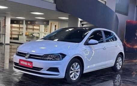 Volkswagen Polo, 2022 год, 990 000 рублей, 1 фотография