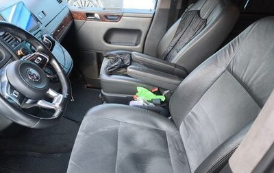 Volkswagen Multivan T5, 2014 год, 2 550 000 рублей, 1 фотография