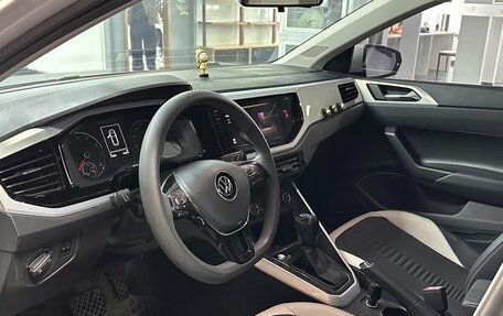 Volkswagen Polo, 2022 год, 990 000 рублей, 7 фотография