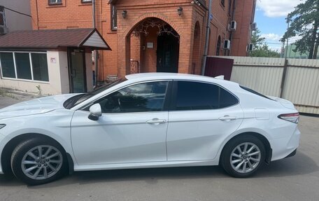 Toyota Camry, 2022 год, 2 760 000 рублей, 3 фотография