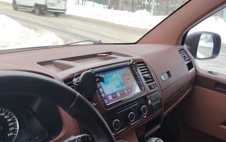 Volkswagen Caravelle T5, 2011 год, 1 850 000 рублей, 7 фотография