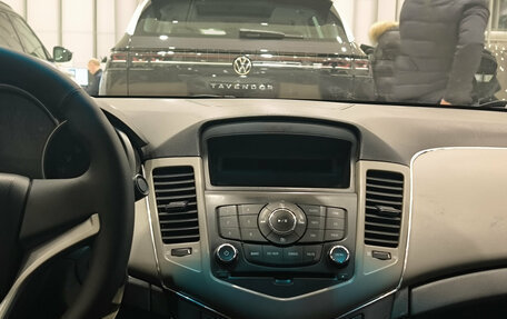 Chevrolet Cruze II, 2011 год, 510 000 рублей, 19 фотография