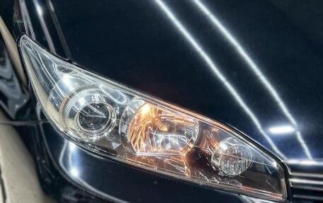 Toyota Wish II, 2012 год, 1 234 000 рублей, 11 фотография