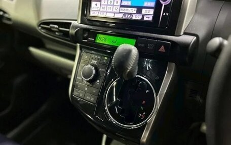 Toyota Wish II, 2012 год, 1 234 000 рублей, 28 фотография