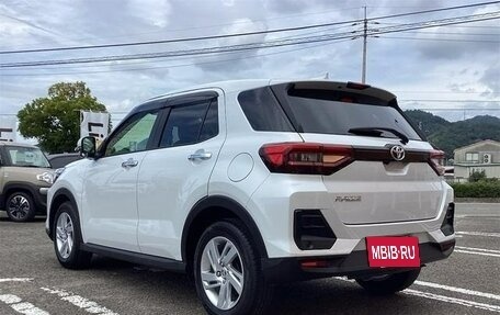 Toyota Raize I, 2022 год, 1 303 000 рублей, 7 фотография