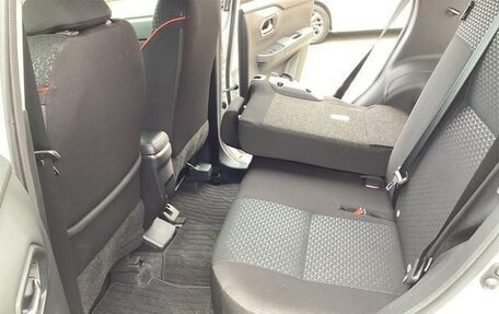 Toyota Raize I, 2022 год, 1 303 000 рублей, 26 фотография