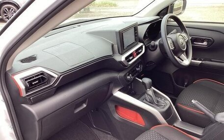 Toyota Raize I, 2022 год, 1 303 000 рублей, 31 фотография