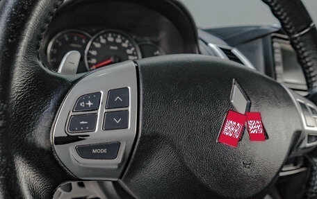 Mitsubishi Pajero Sport II рестайлинг, 2012 год, 1 699 000 рублей, 11 фотография