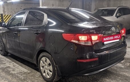 KIA Rio III рестайлинг, 2015 год, 999 999 рублей, 7 фотография