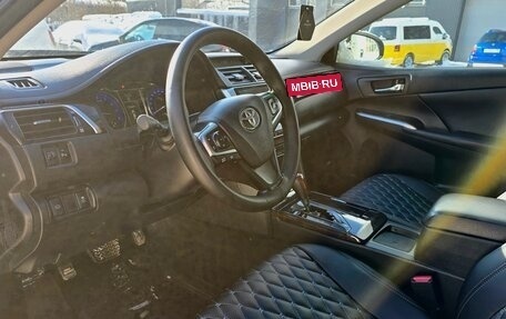 Toyota Camry, 2015 год, 1 900 000 рублей, 4 фотография