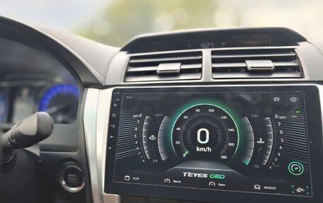 Toyota Camry, 2015 год, 1 900 000 рублей, 12 фотография