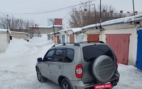 Chevrolet Niva I рестайлинг, 2012 год, 700 000 рублей, 5 фотография