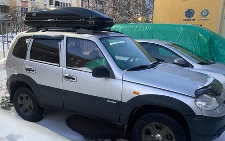 Chevrolet Niva I рестайлинг, 2009 год, 330 000 рублей, 3 фотография