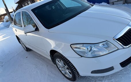 Skoda Octavia, 2011 год, 800 000 рублей, 3 фотография