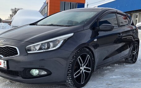 KIA cee'd III, 2013 год, 850 000 рублей, 20 фотография